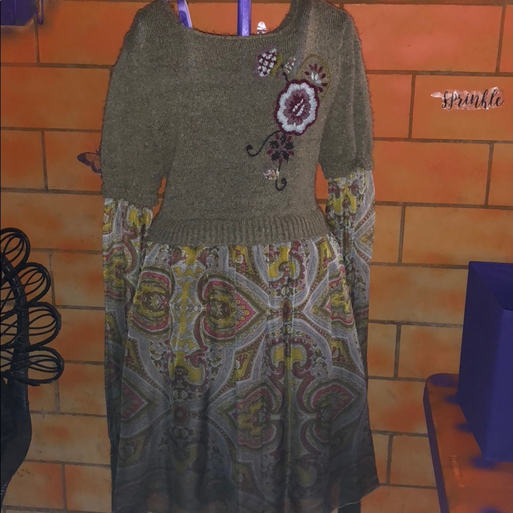 Unique Top - image 1